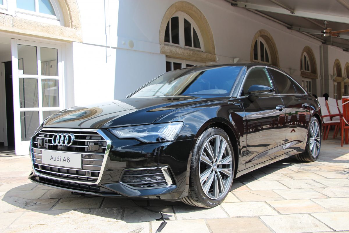 AUDI