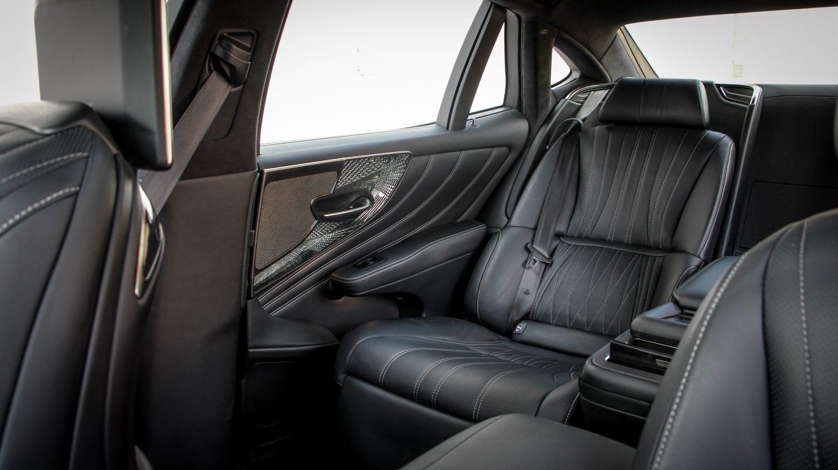 LEXUS LS