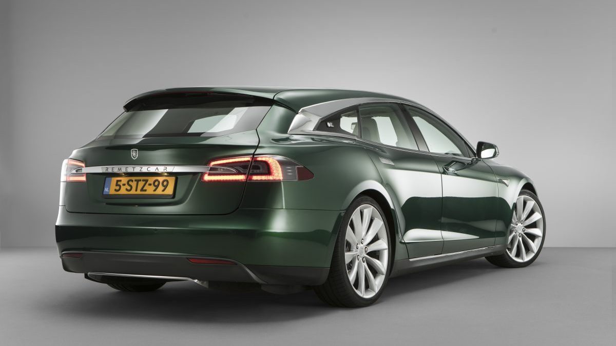 TESLA MODEL S