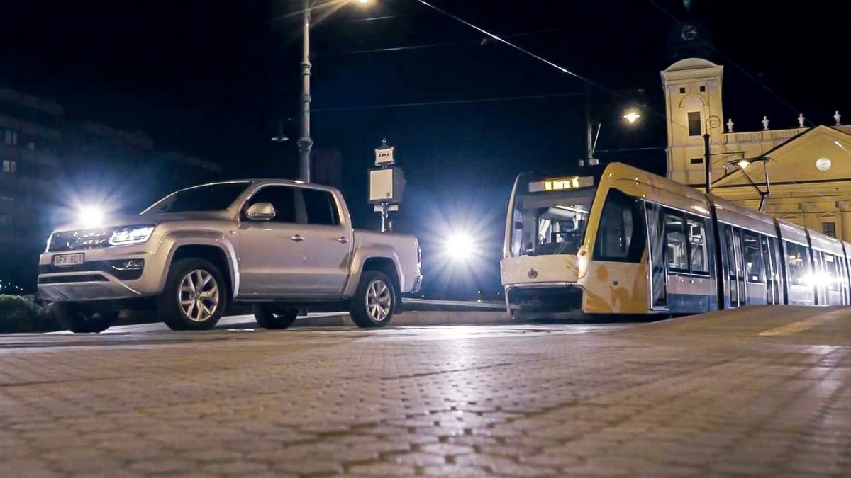 VOLKSWAGEN AMAROK