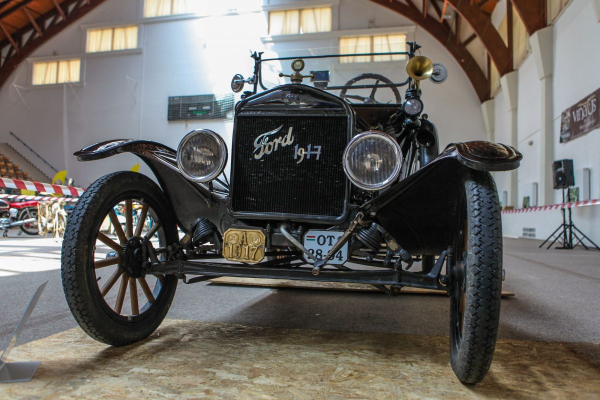 FORD T MODELL