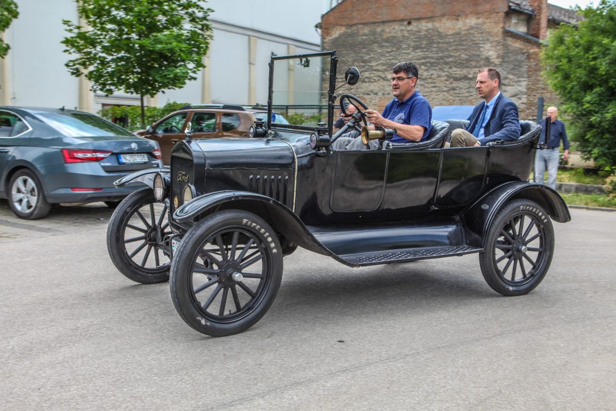 FORD T MODELL