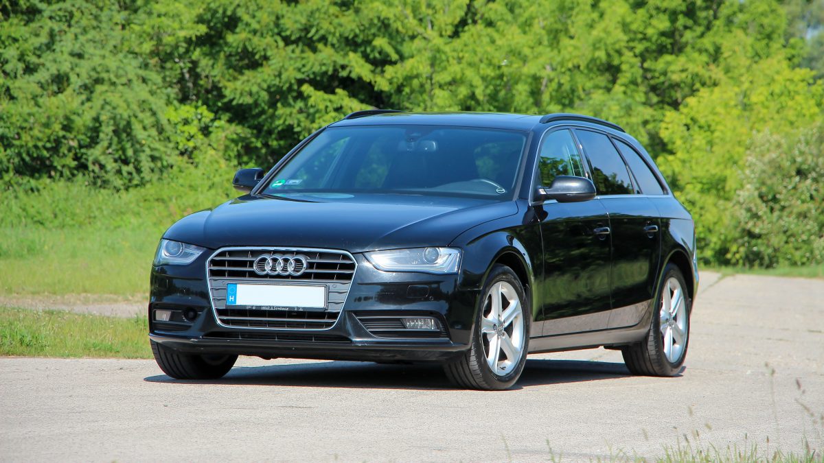 AUDI A4