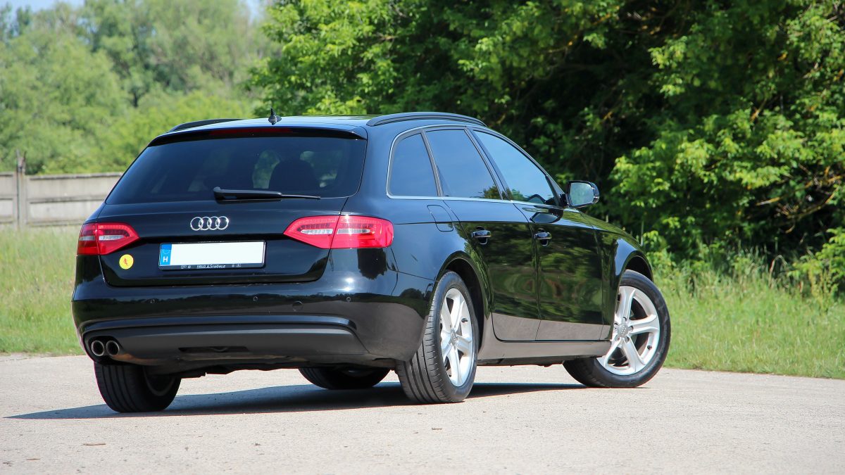 AUDI A4