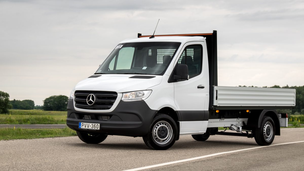 MERCEDES-BENZ SPRINTER