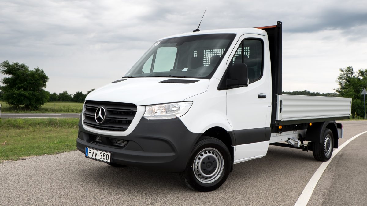 MERCEDES-BENZ SPRINTER