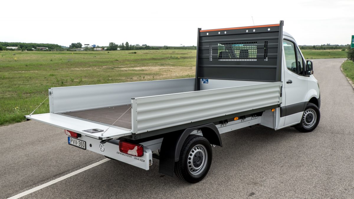 MERCEDES-BENZ SPRINTER