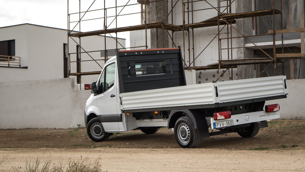 MERCEDES-BENZ SPRINTER