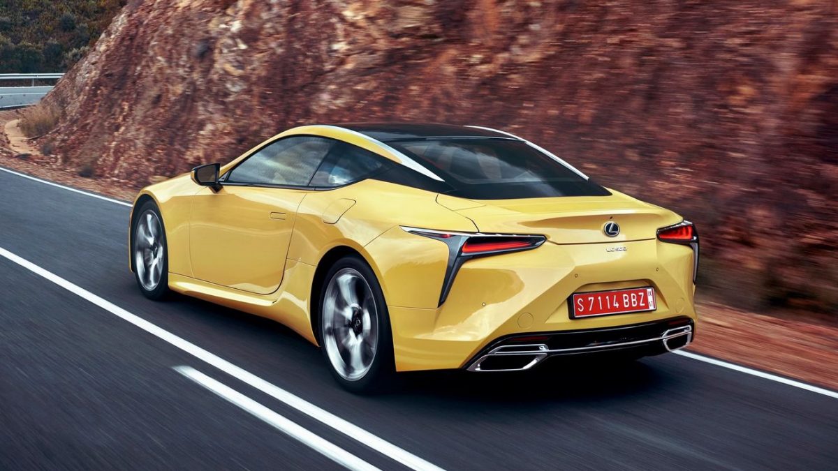 LEXUS