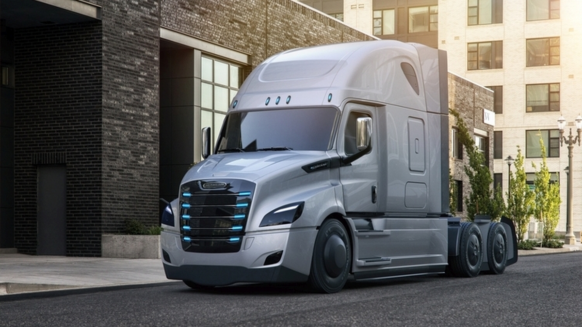 DAIMLER