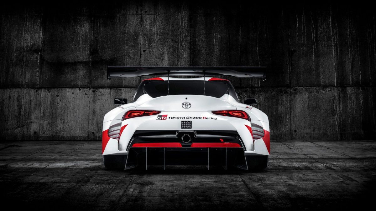 TOYOTA SUPRA