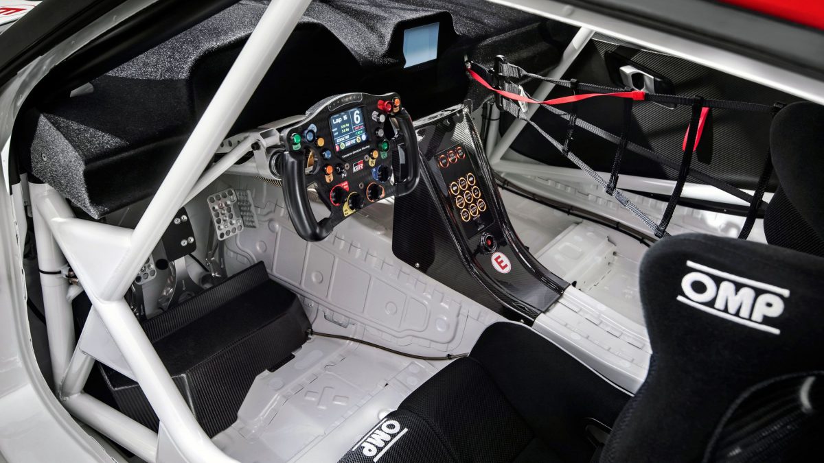 TOYOTA SUPRA