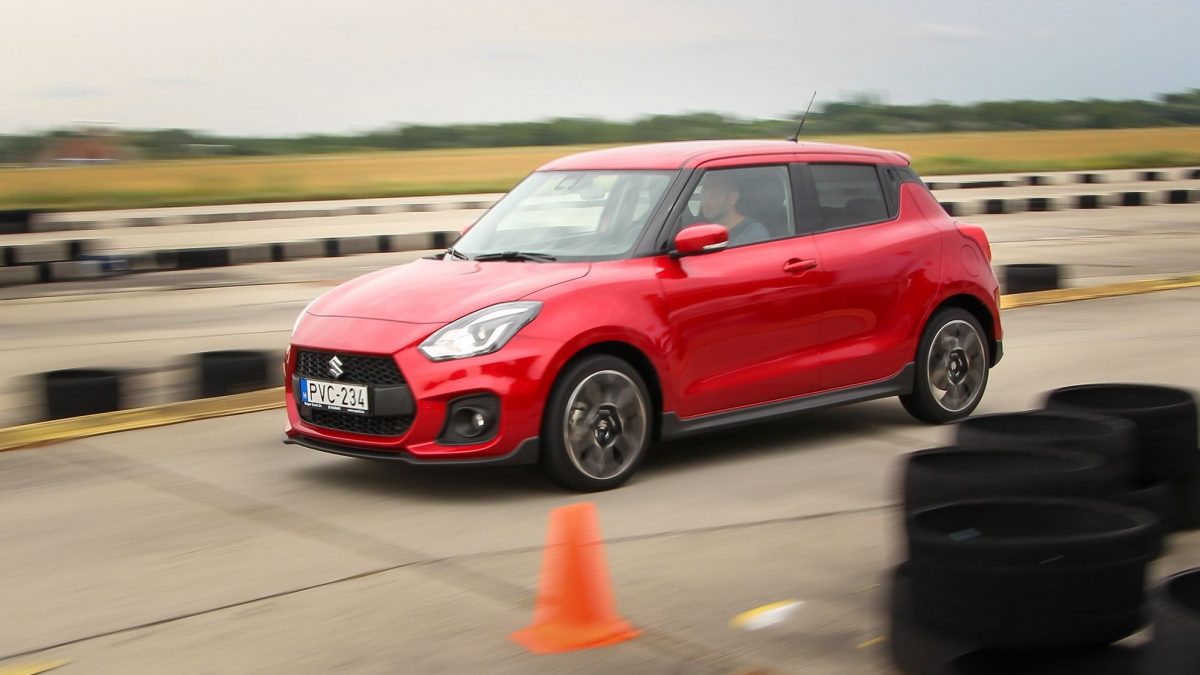 SUZUKI SWIFT