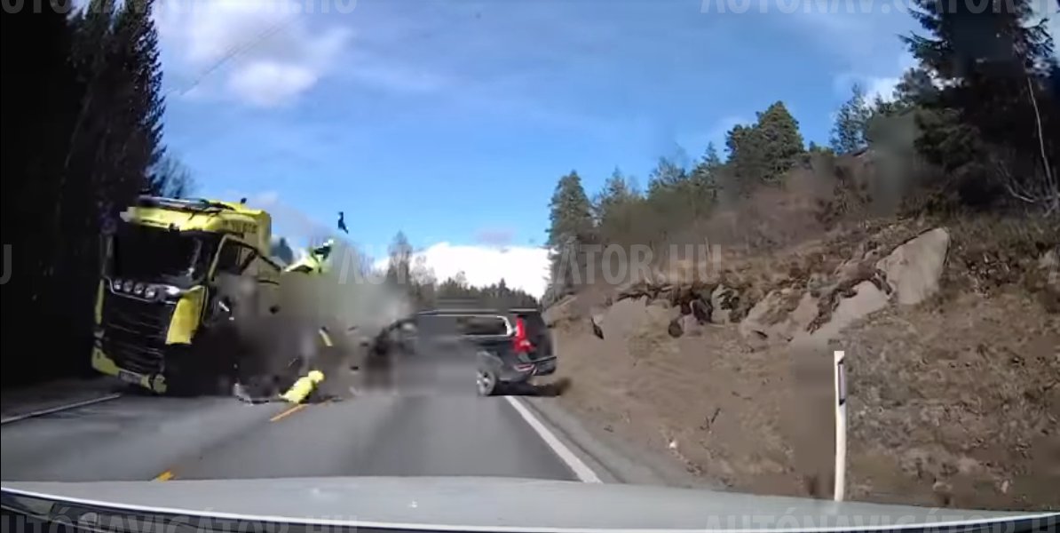 VOLVO