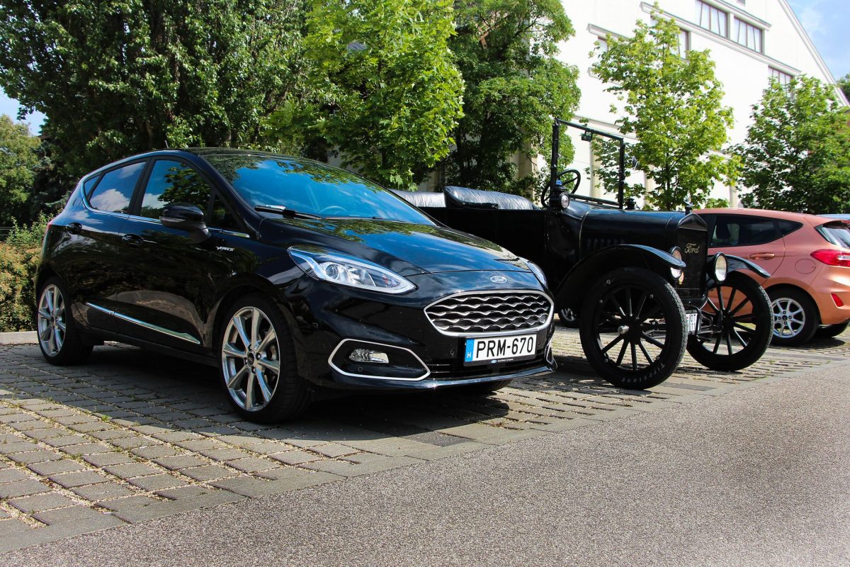 FORD FIESTA