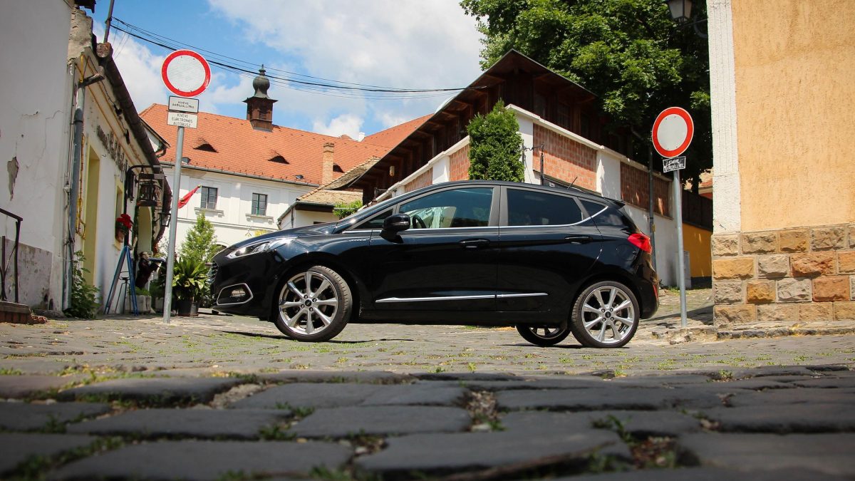 FORD FIESTA