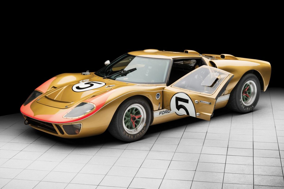 FORD GT
