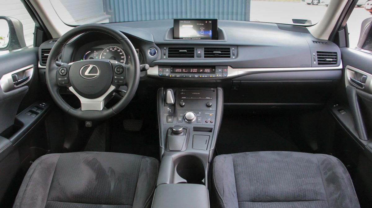 LEXUS CT