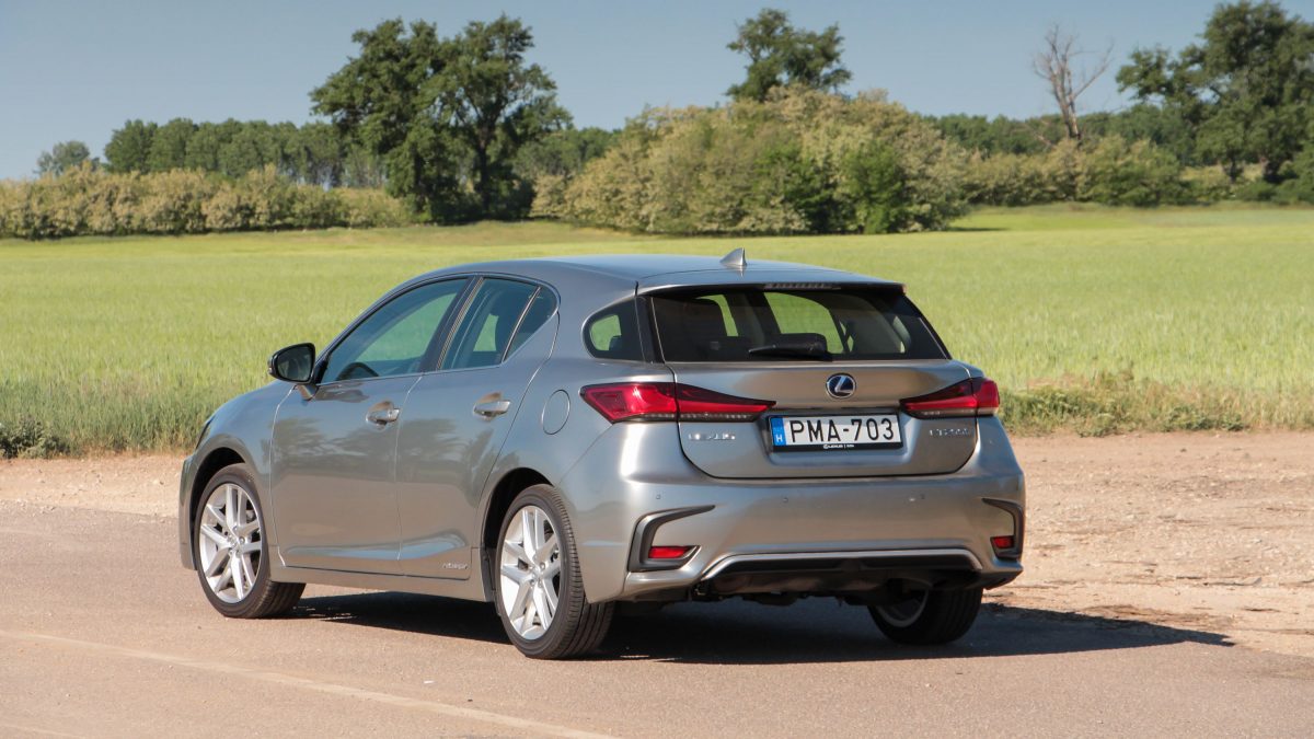 LEXUS CT