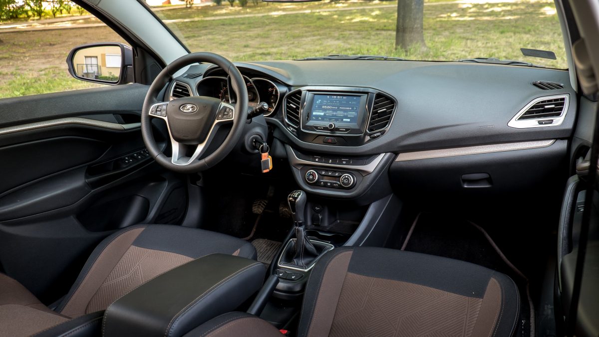 LADA VESTA