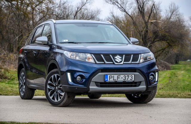 Közönségkedvenc - Suzuki Vitara Limited teszt
