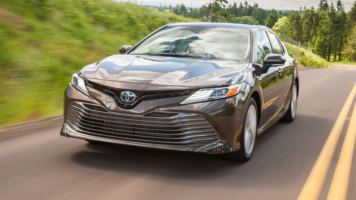 TOYOTA CAMRY