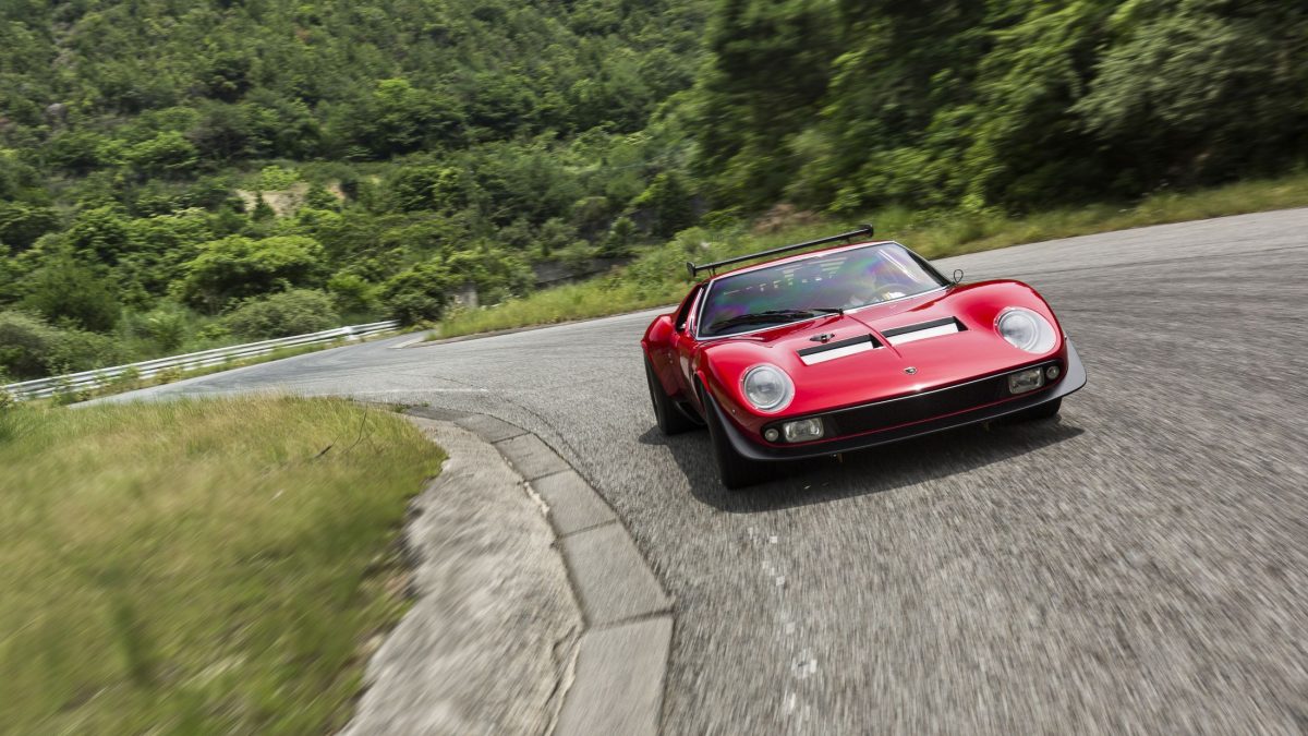 LAMBORGHINI MIURA
