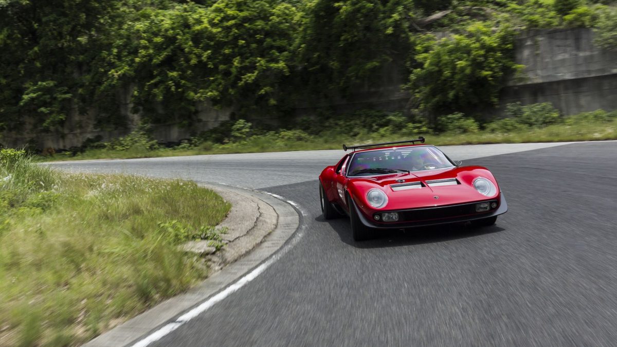 LAMBORGHINI MIURA