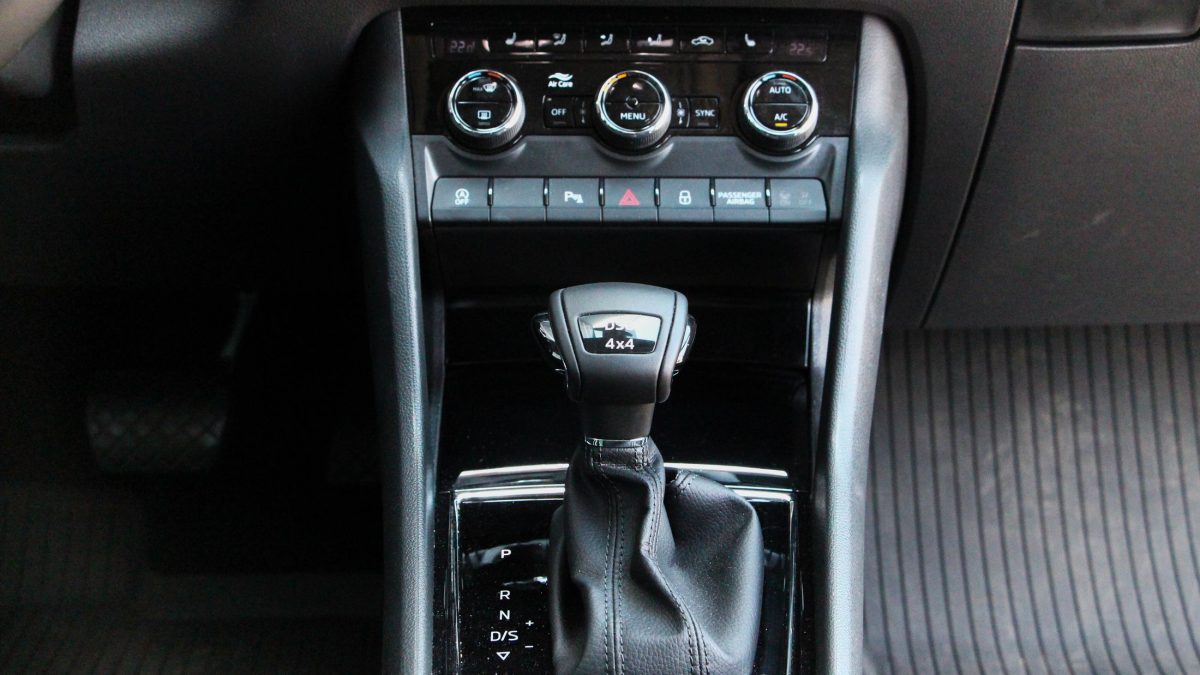 SKODA KAROQ