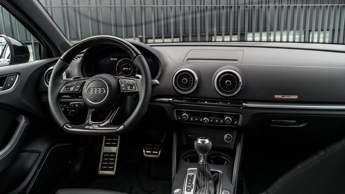 AUDI RS3