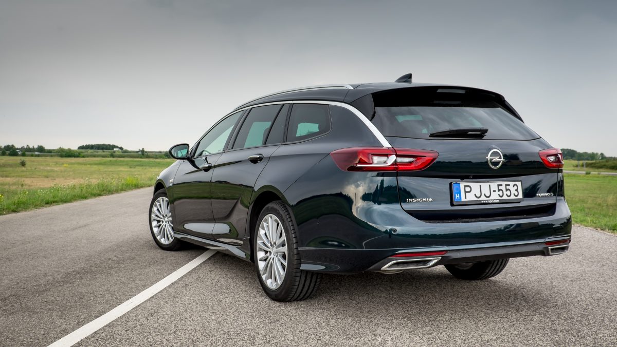 OPEL INSIGNIA