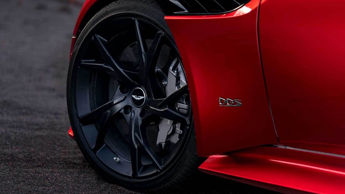 ASTON MARTIN
