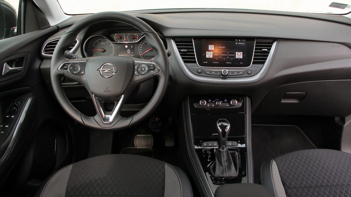 OPEL GRANDLAND X