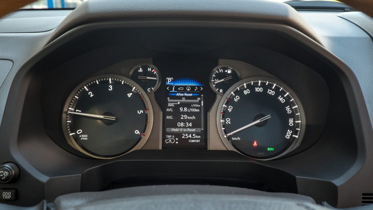 TOYOTA LAND CRUISER