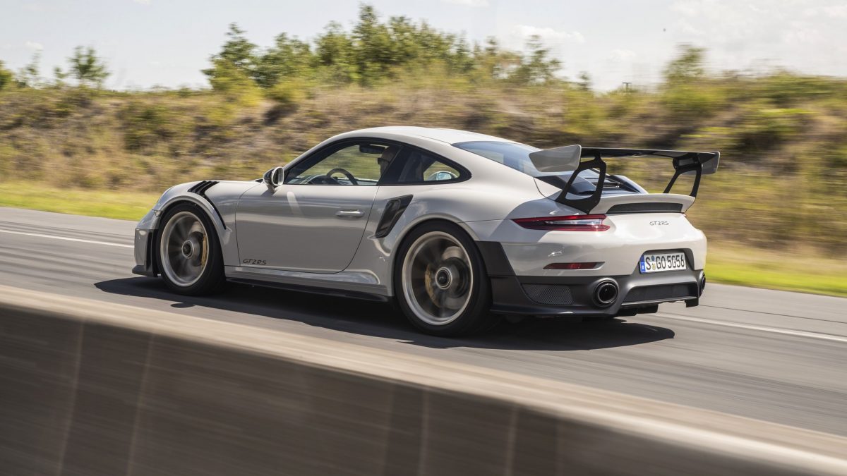 PORSCHE