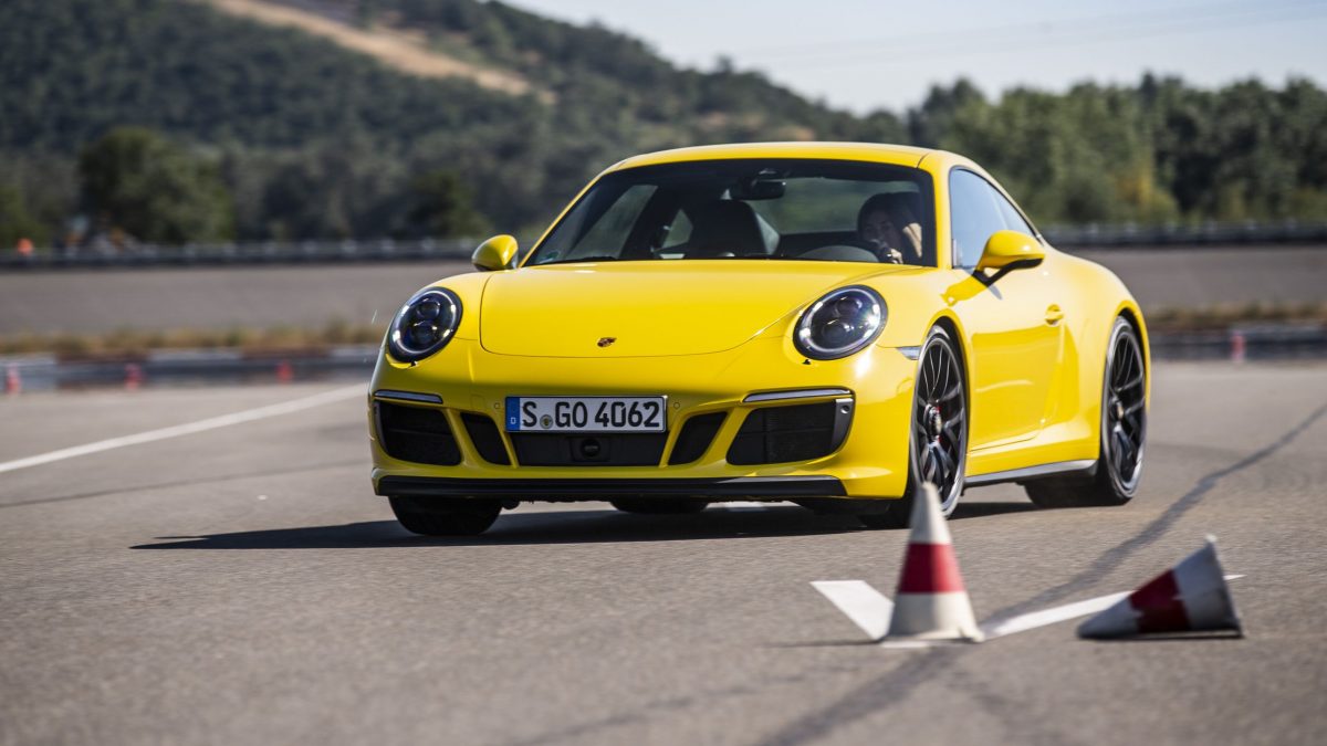PORSCHE