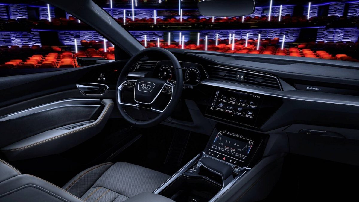 AUDI