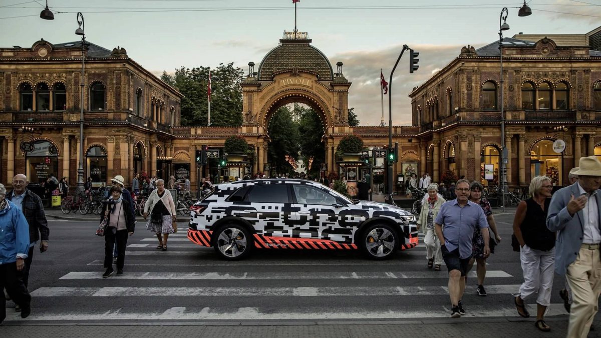 AUDI
