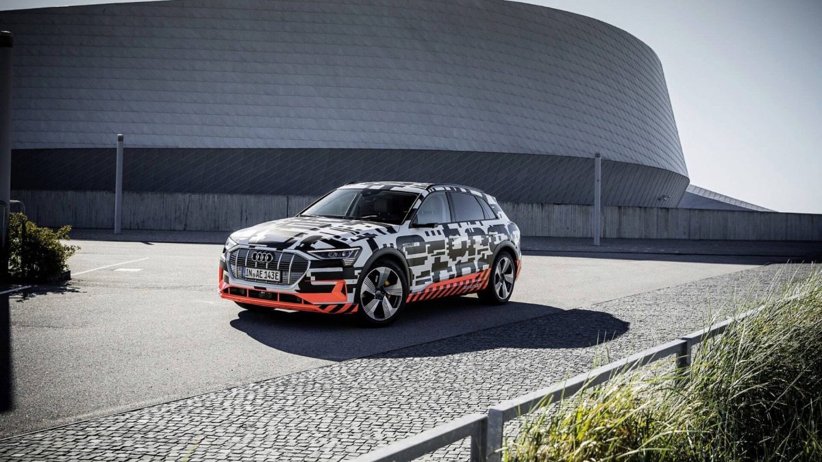 AUDI