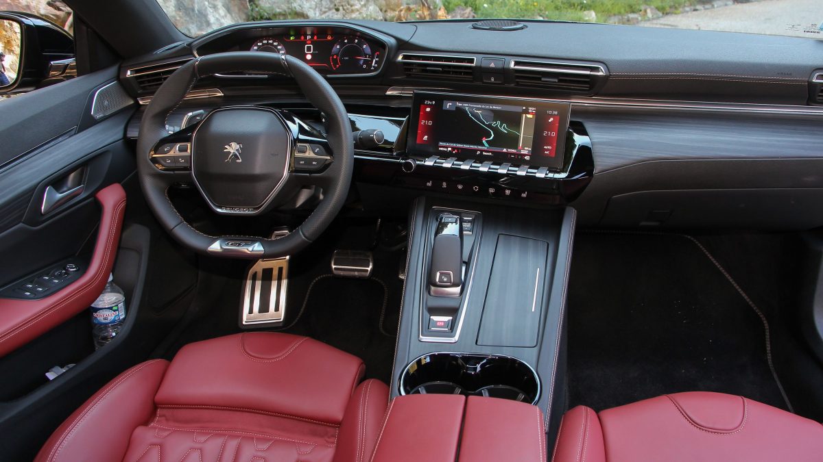 PEUGEOT 508
