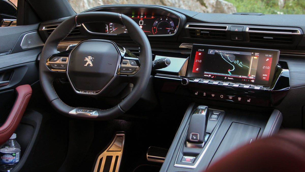 PEUGEOT 508