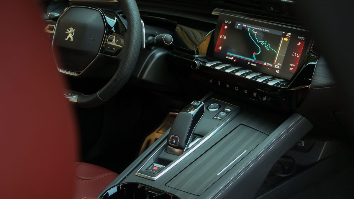 PEUGEOT 508