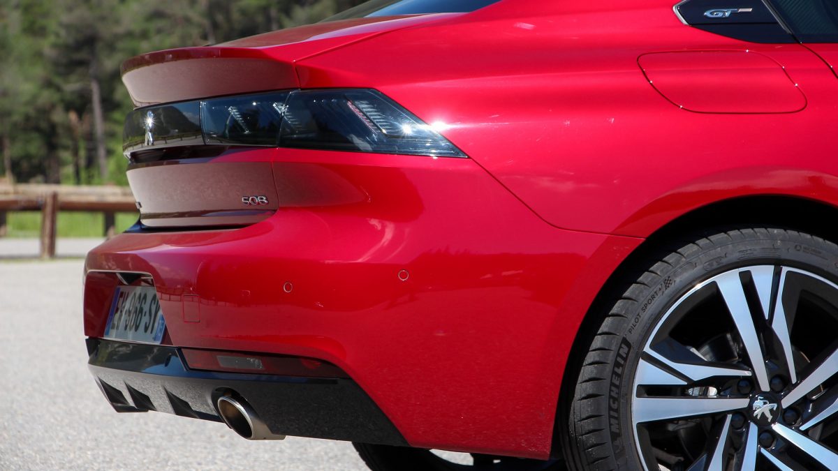 PEUGEOT 508