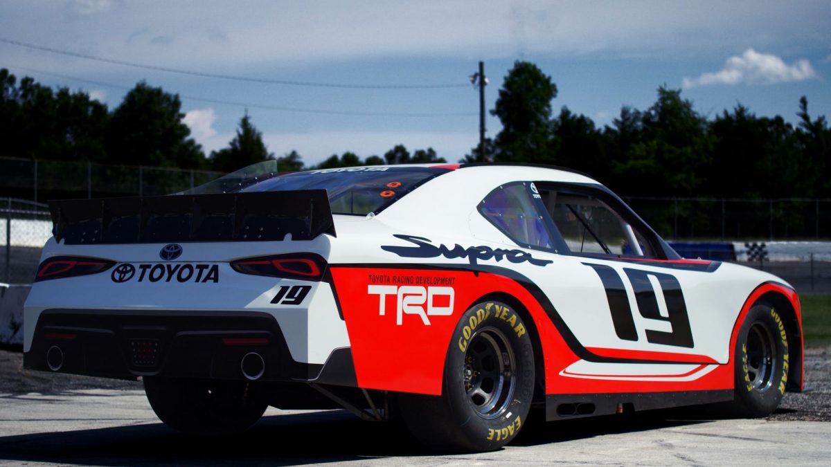 TOYOTA