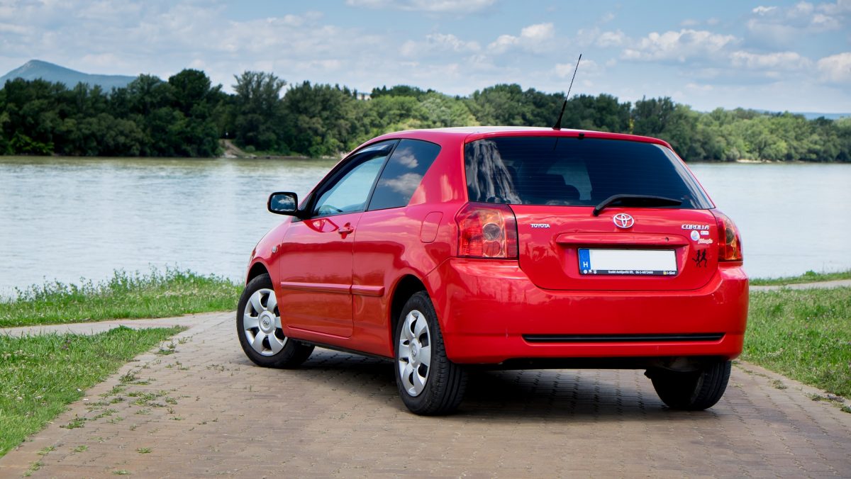 TOYOTA COROLLA
