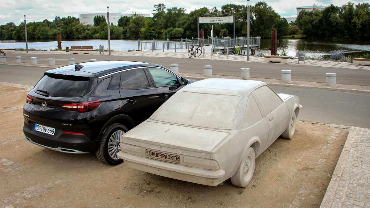 OPEL
