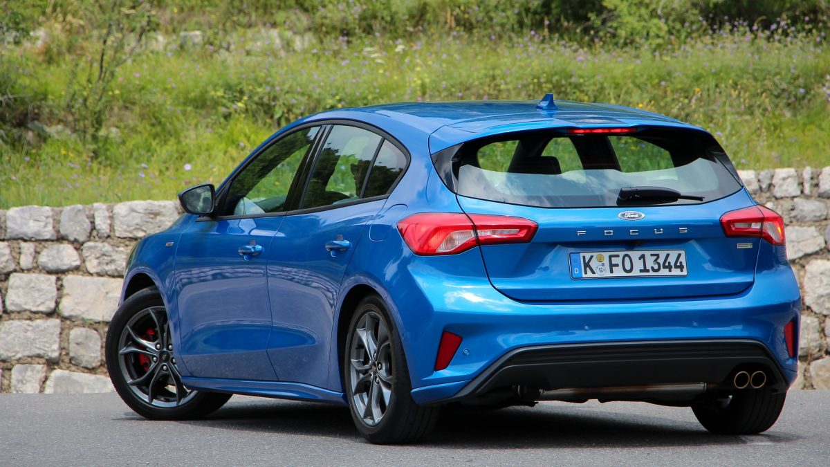 FORD FOCUS