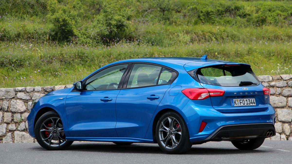 FORD FOCUS
