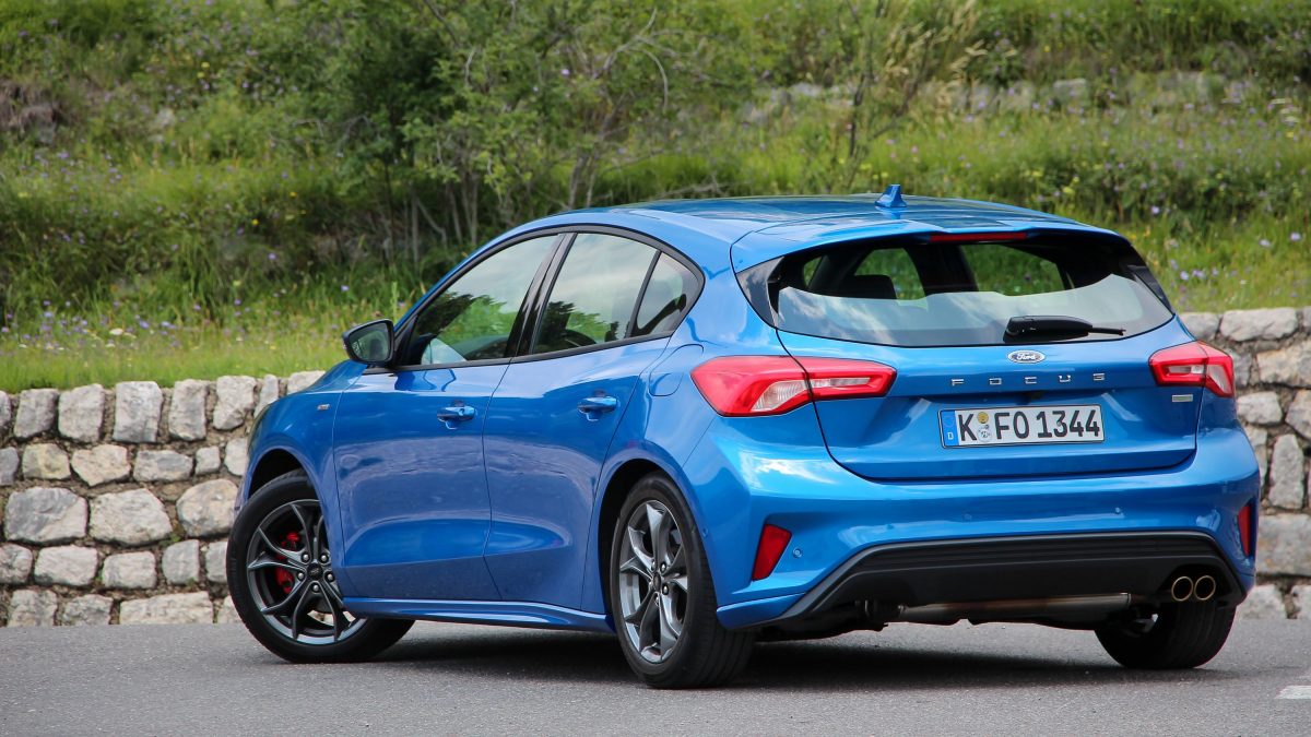 FORD FOCUS