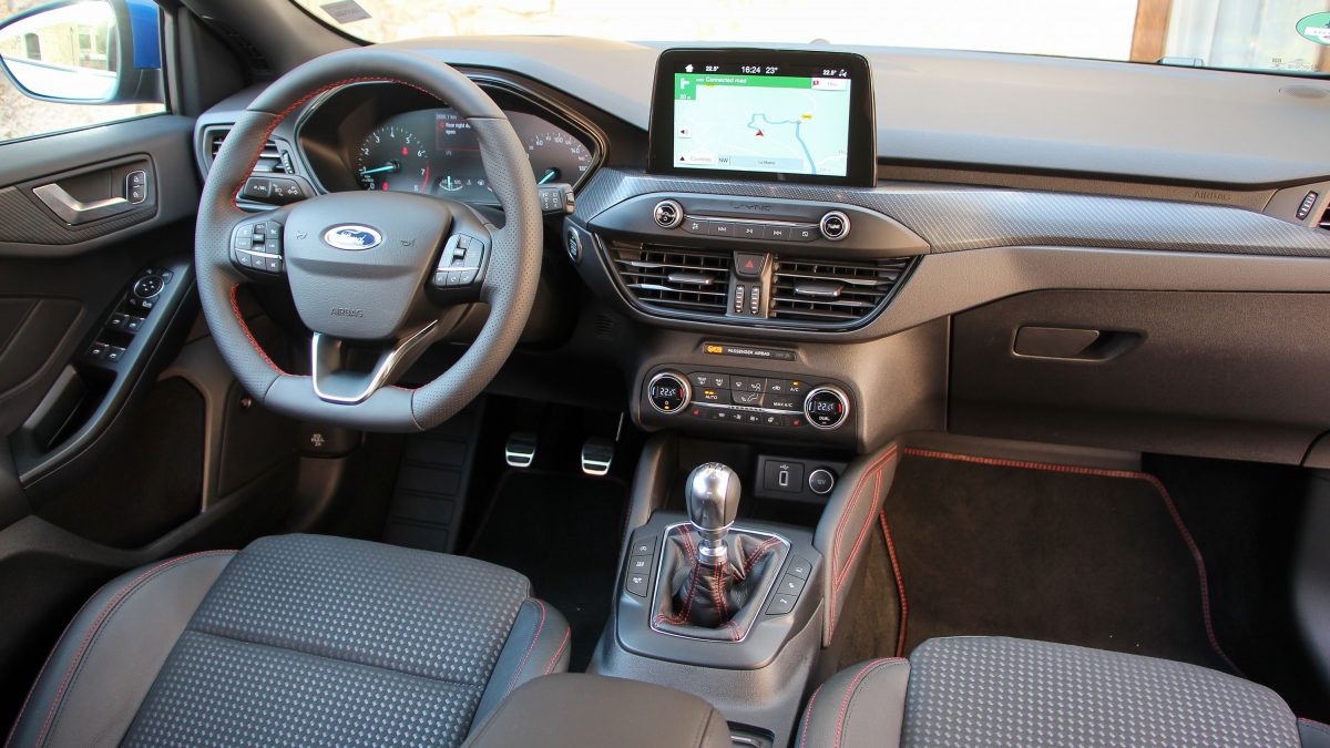 FORD FOCUS